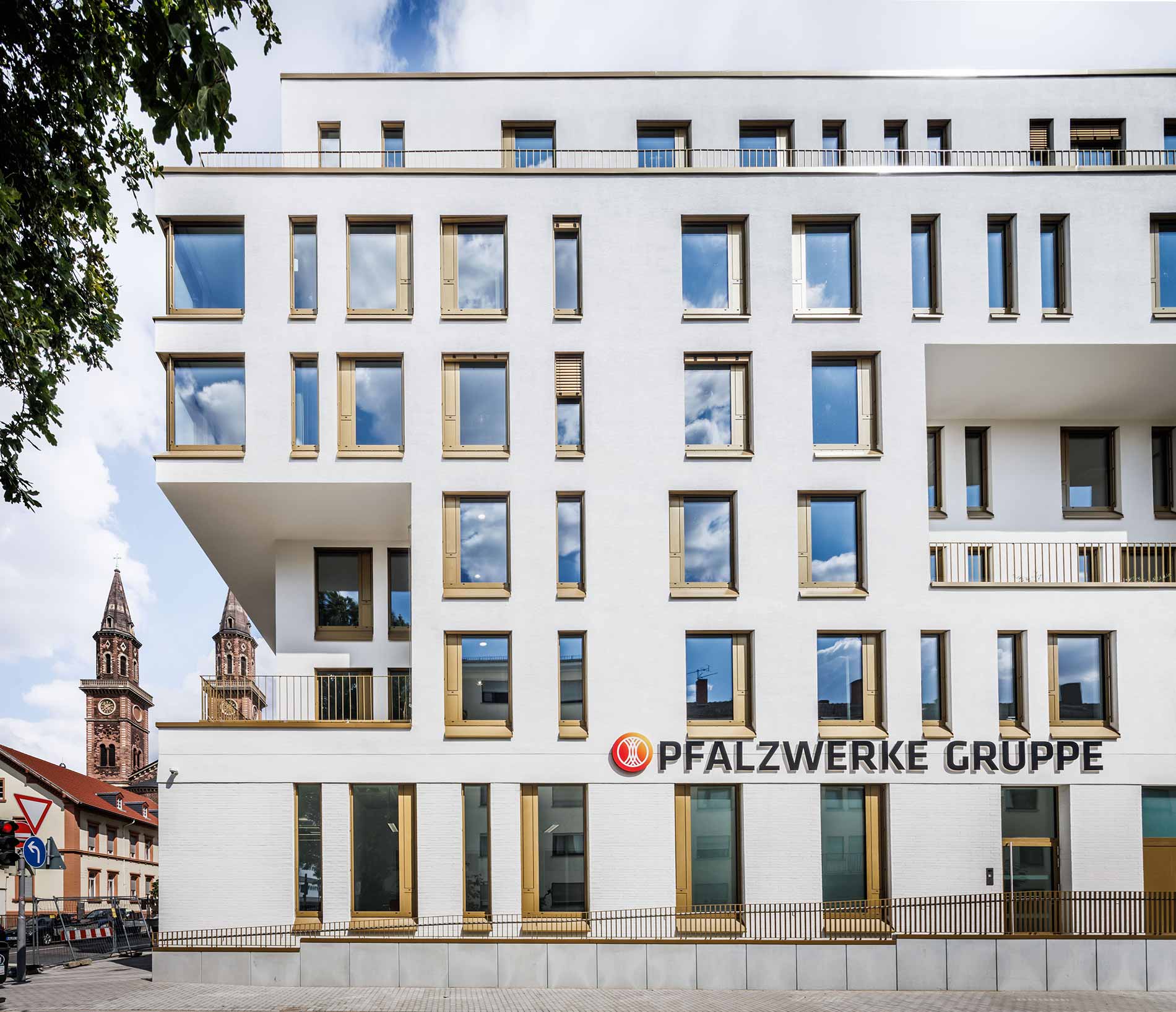 GJL+ Freie Architekten- Neubau Verwaltungsgebäude der Pfalzwerke Gruppe